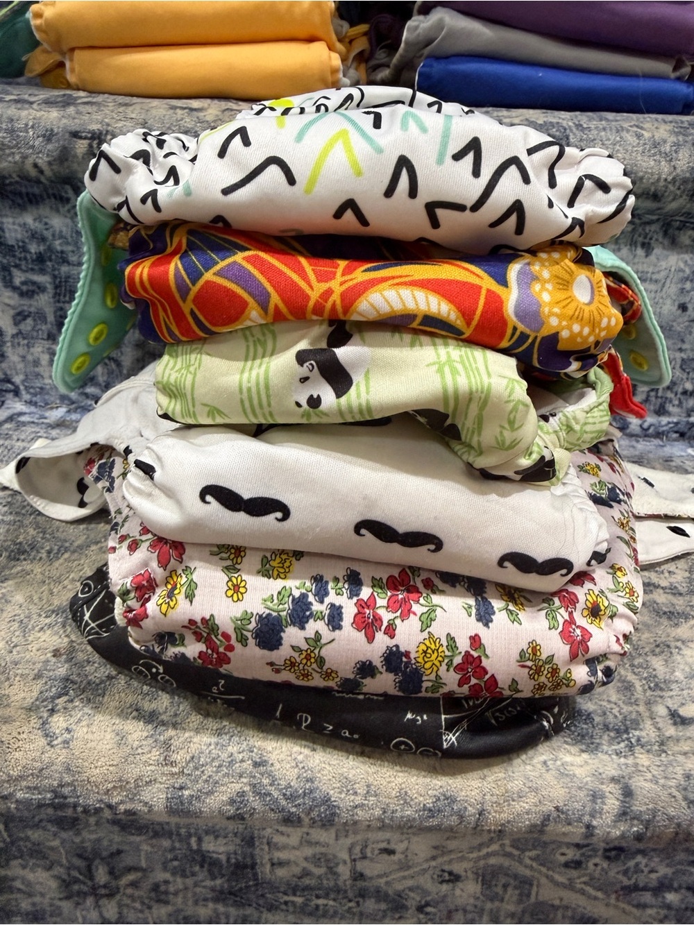 BumGenius Freetime 2 cloth diapers - Assorted Bright Colors - Picture 3 of 4